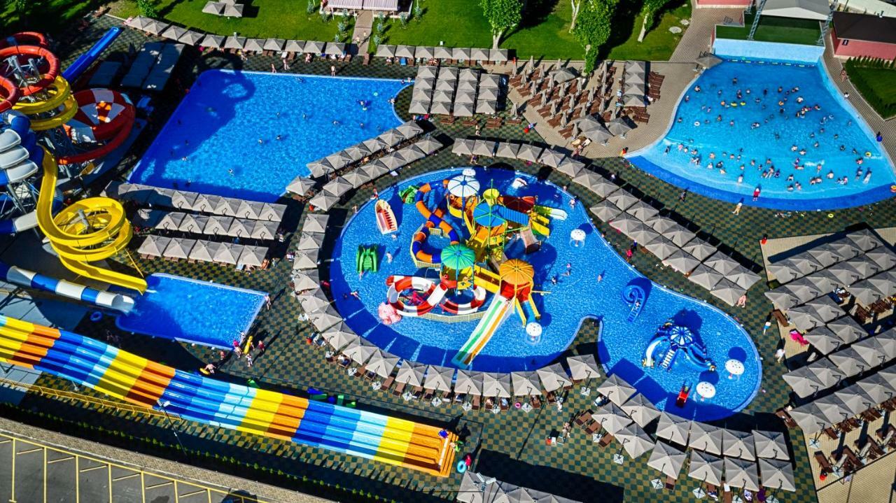 Shymkent Grand Hotel Esterno foto
